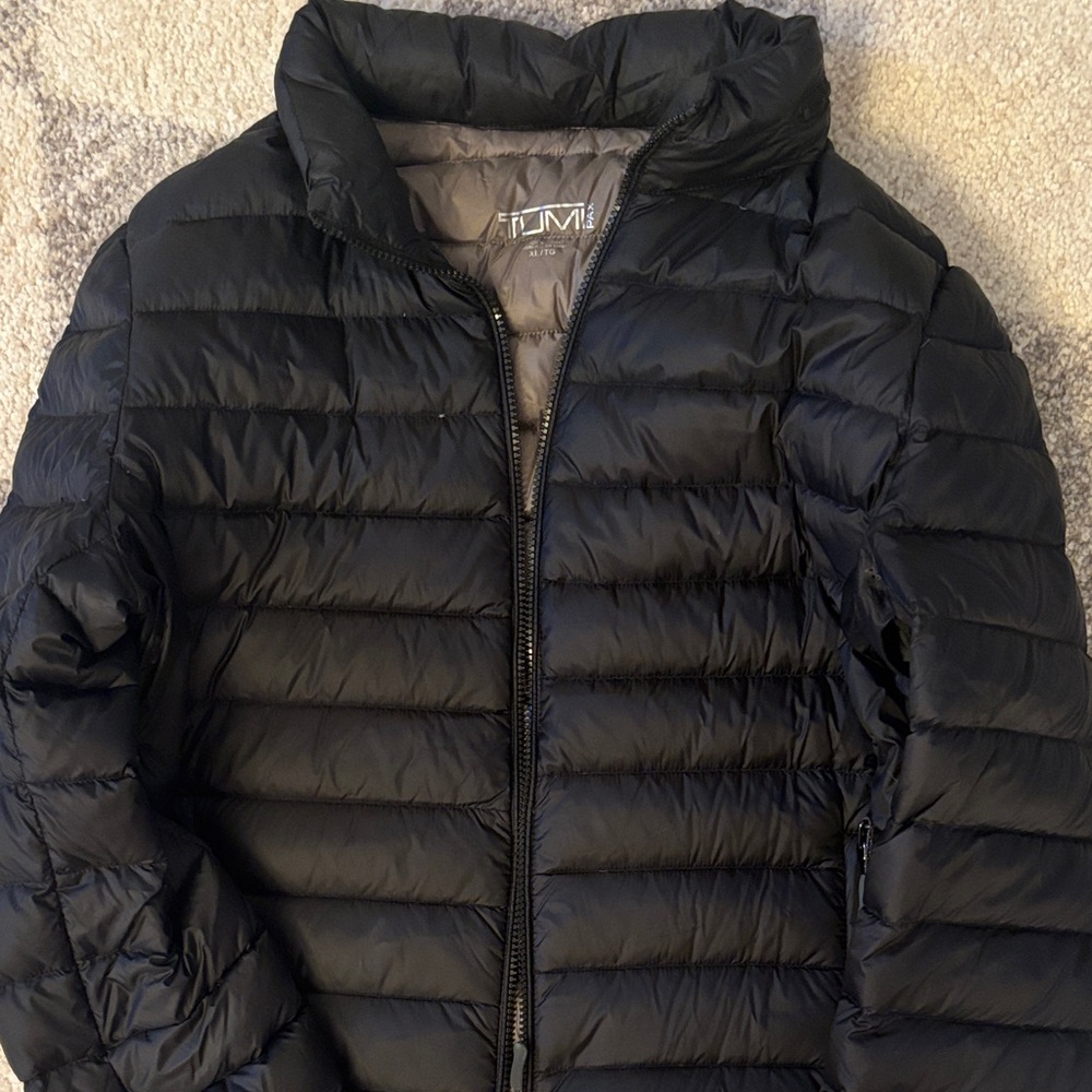 Tumi Women's Black Puffer Jacket